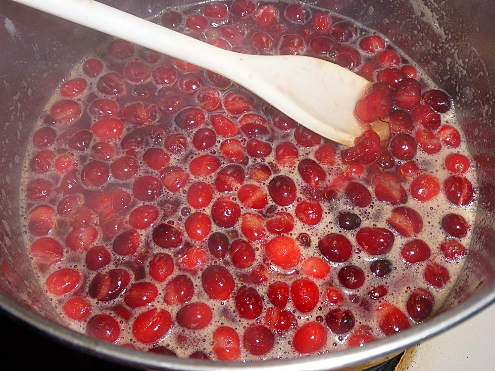 Orange Zested Cranberry&nbsp;Sauce